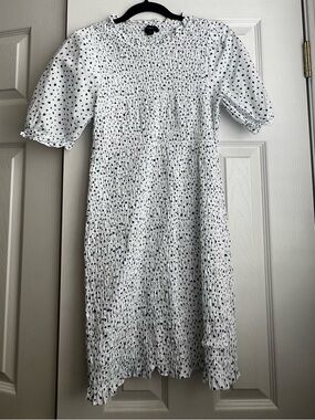 j crew white mini dress J.Crew Women's Smocked mini dress in Hampton linen-blend (Size Medium)